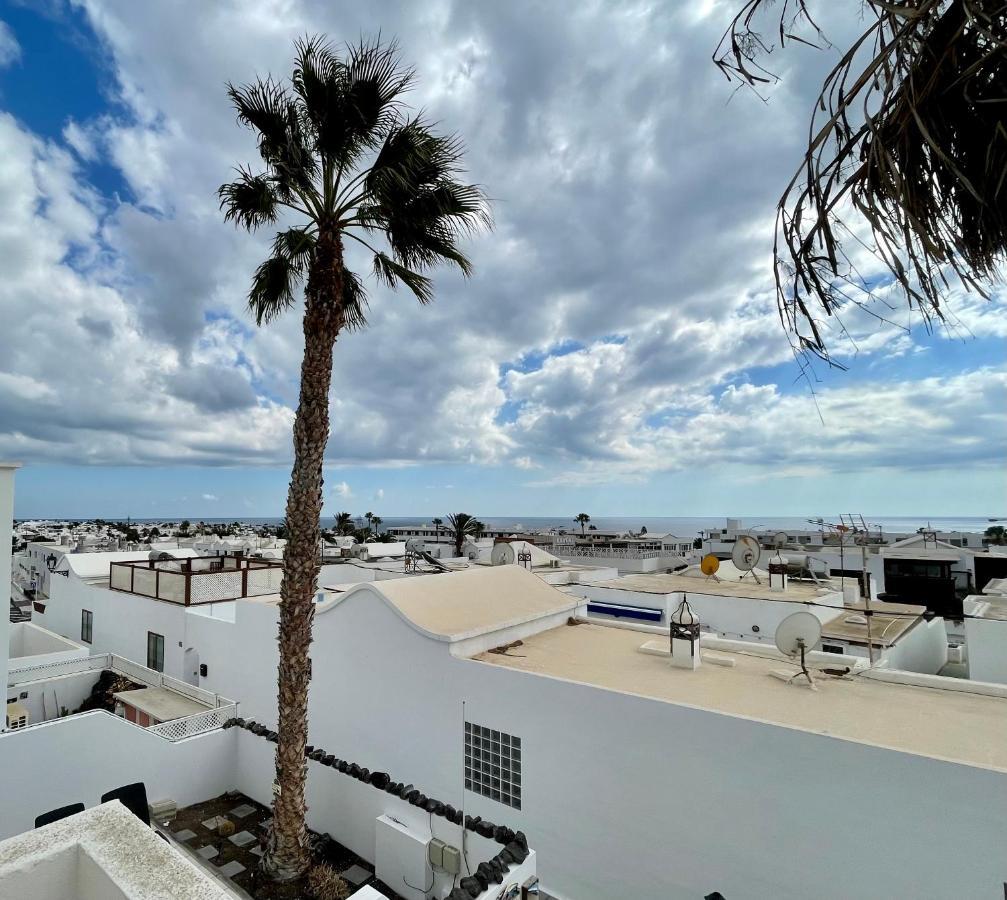 Cozy And Sunny Apartment Over The Rooftops Puerto del Carmen  Buitenkant foto