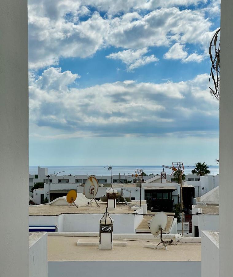 Cozy And Sunny Apartment Over The Rooftops Puerto del Carmen  Buitenkant foto